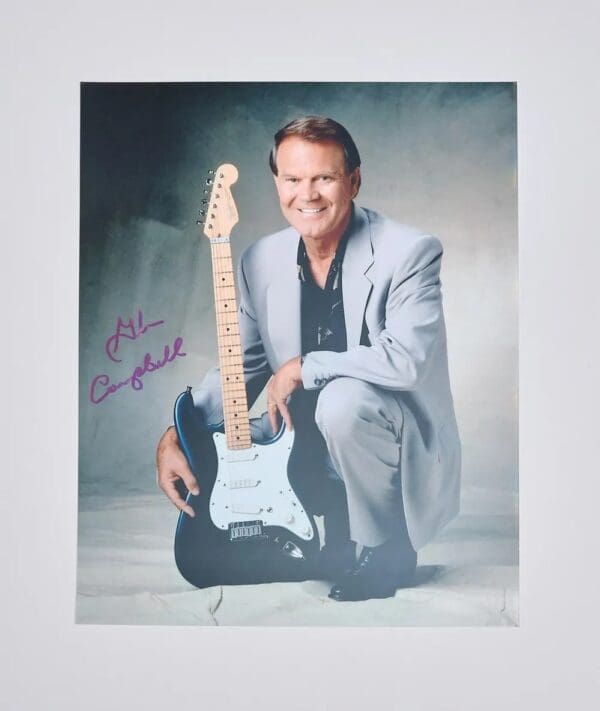 "Glen Campbell" Autographed 8x10 Photo