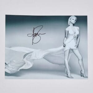 Black and white photo of woman posing.