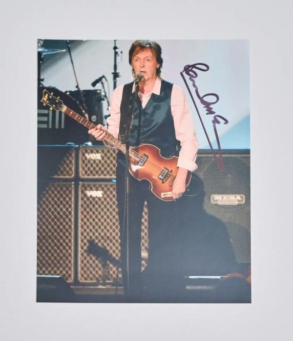 "Paul McCartney" 8x10 Autographed Photo