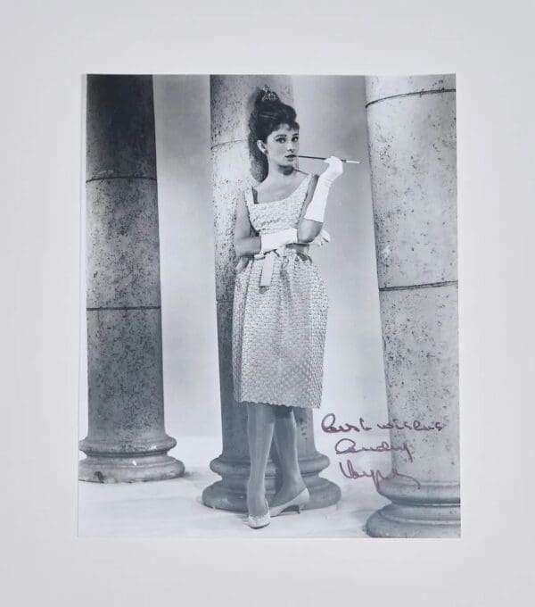 "Audrey Hepburn" Autographed 8x10 Photo