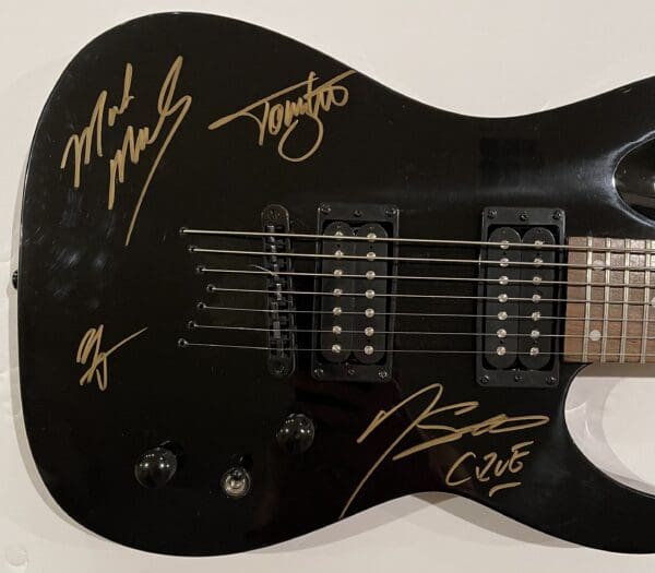 "Motley Crue" Autographed Guitar - Image 2