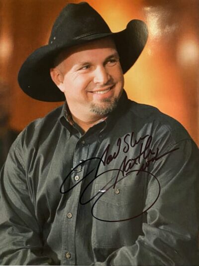 “Garth Brooks” Autographed 8x10 Photo