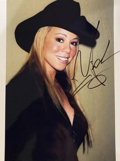"Mariah Carey" Autographed 8x10 Photo