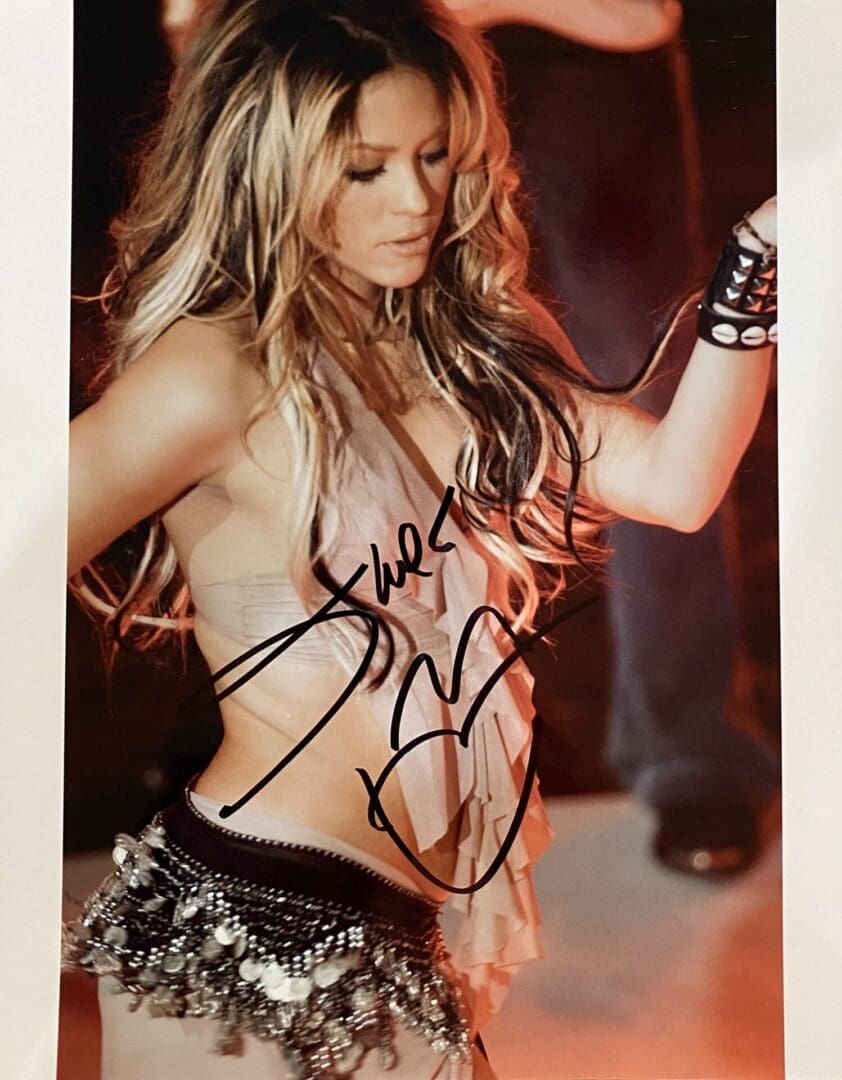 "Shakira" Autographed 8x10 Photo