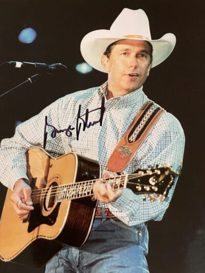 "George Strait" Autographed 8x10 Photo