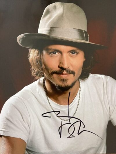 "Johnny Depp" Autographed 8x10 Photo