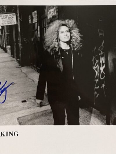 "Carole King" Autographed 10x8 Photo