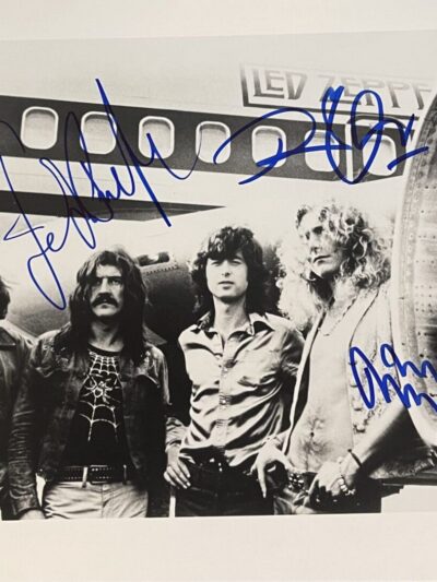 "Led Zeppelin" Autographed 10x8 Photo