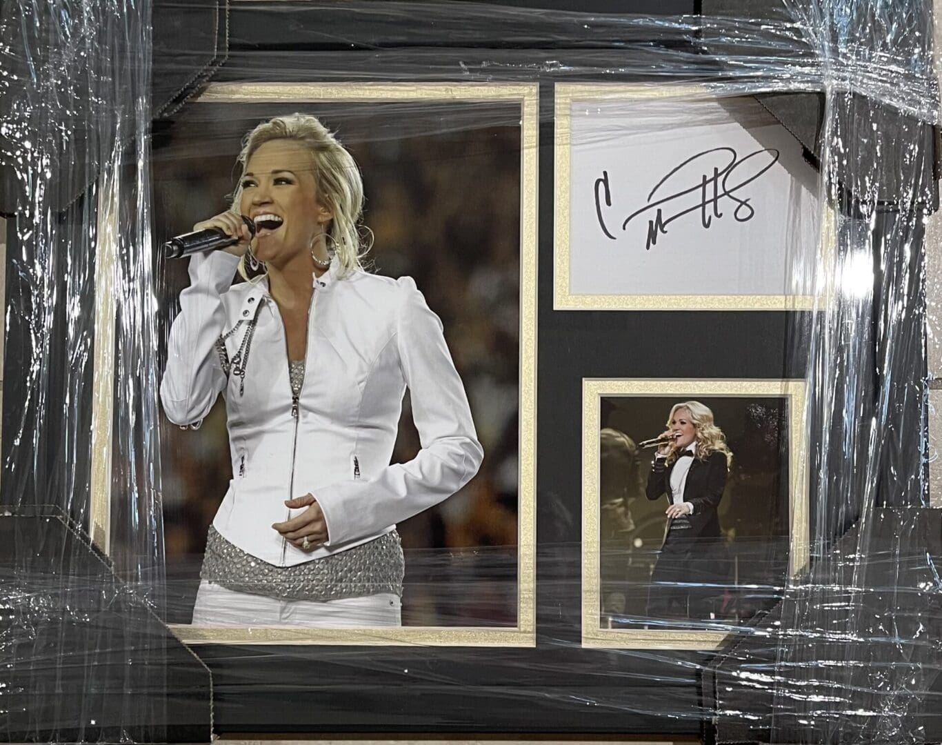 *Framed* Carrie Underwood Signature with Photos