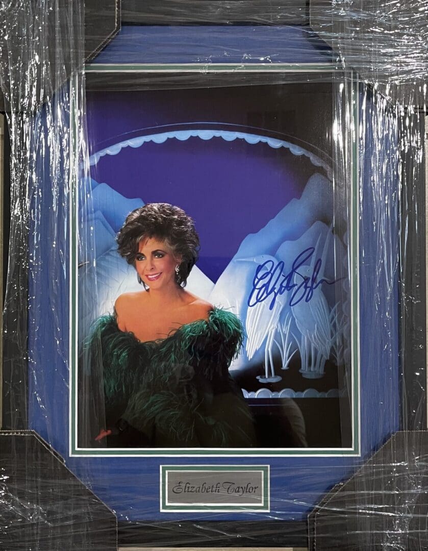 *Framed* Elizabeth Taylor Autographed Photo