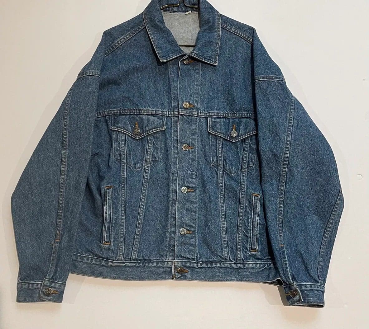 "Brooks & Dunn" Autographed Jacket - Image 3