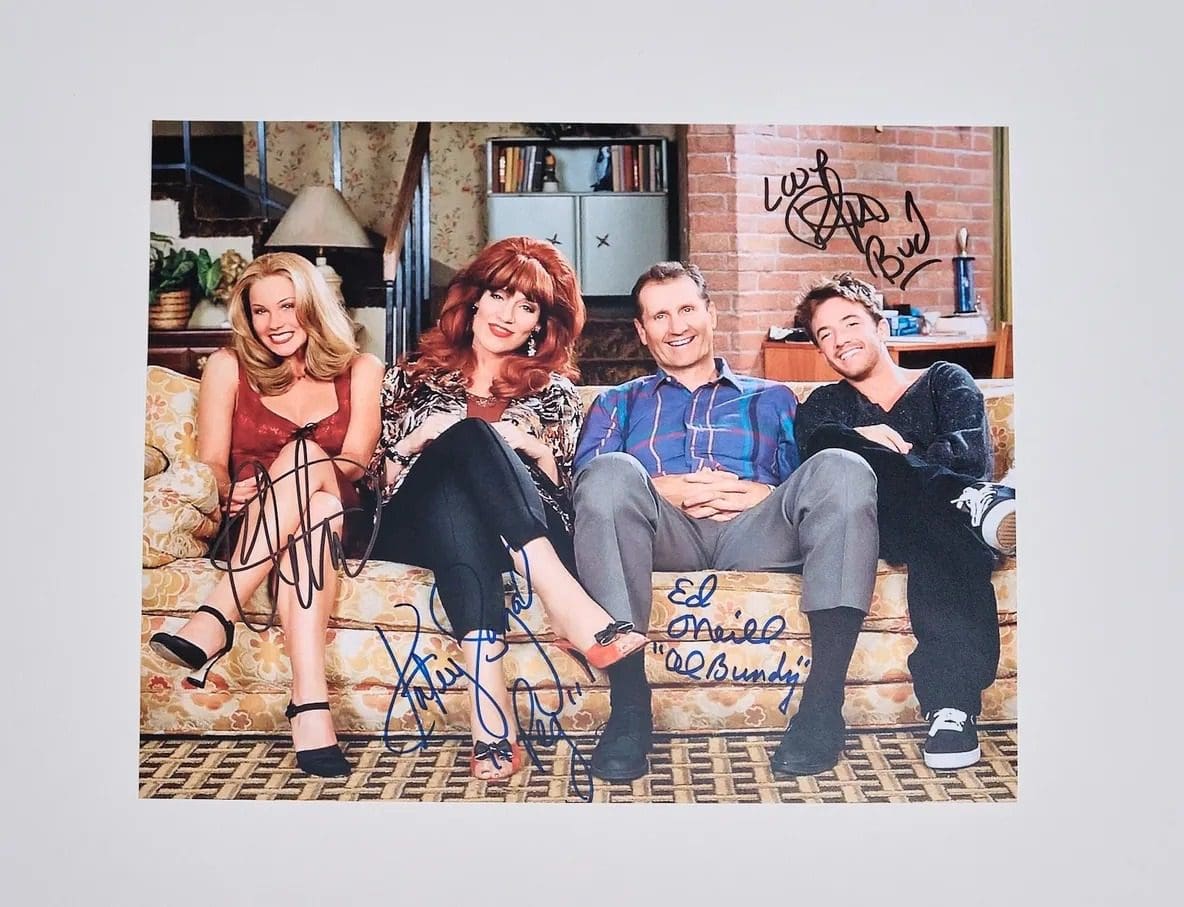 "Married With Children" Cast Signed 10x8 Photo
