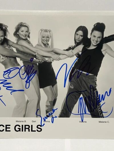 "Spice Girls" Autographed 10x8 Photo