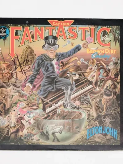 "Elton John" Signed Album "Captain Fantastic"