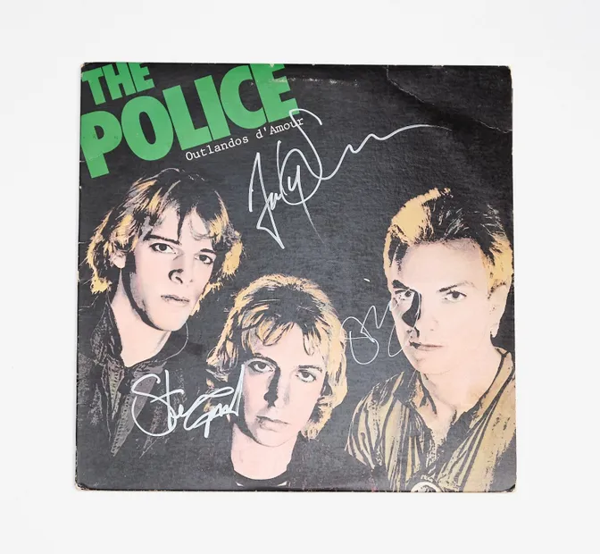 "Police" Band Signed Album "Outlandos d'Amour"
