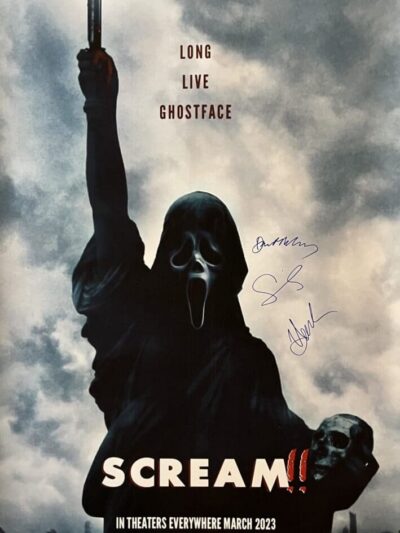 Ghostface holding knife on "Scream" movie poster.