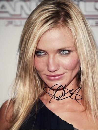 Blonde woman smiling at event