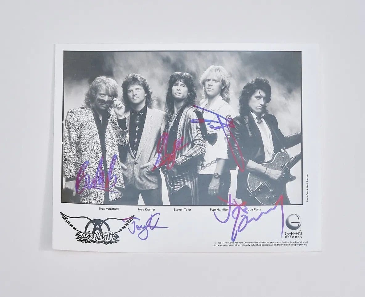 Aerosmith Brad Whitford Signed Photo 10x8
