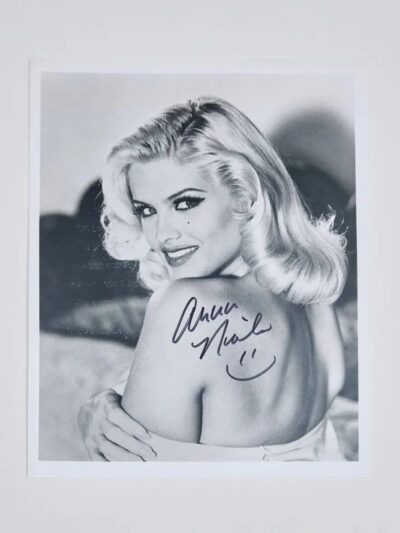 Anna Nicole Smith Autographed 8x10 Photo